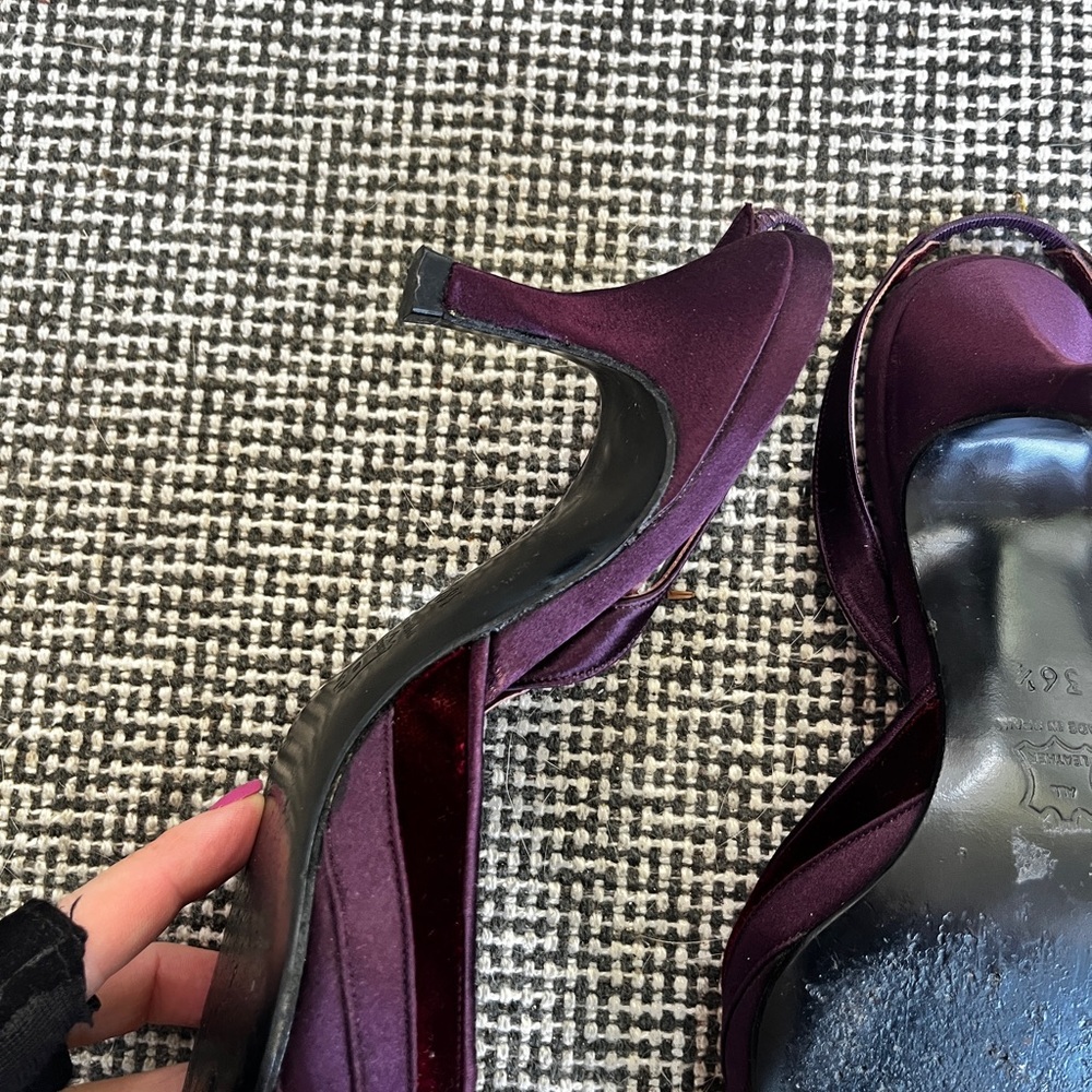 Elegant L.K. Bennett Burgundy Velvet Slingback Heels - Picture 7 of 8